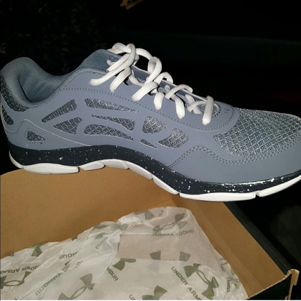 🆕 Under Armour Micro G Engage Running Shoes NWT - Picture 4 of 5